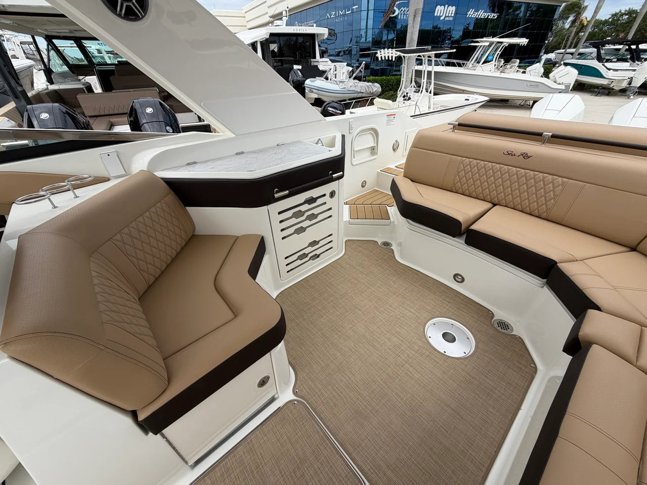 2026 Sea Ray SLX 310 Outboard 31.0 feet, Clearwater, Florida #23