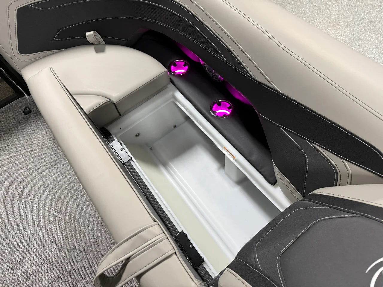 2026 Barletta Cabrio 22 QC 22.0 feet, Clearwater, Florida #57