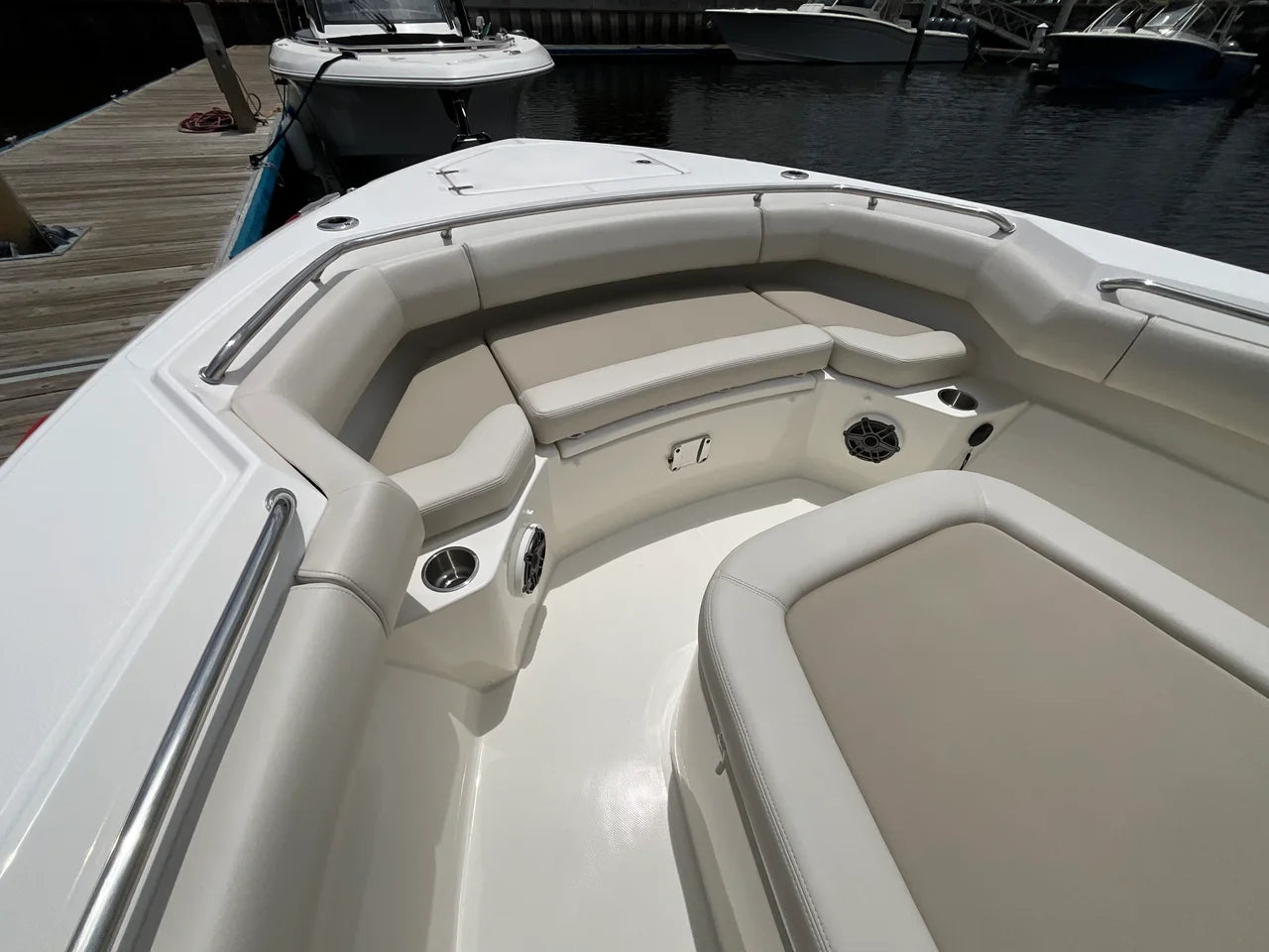 2026 Boston Whaler 280 Outrage 28.0 feet, Clearwater, Florida #12
