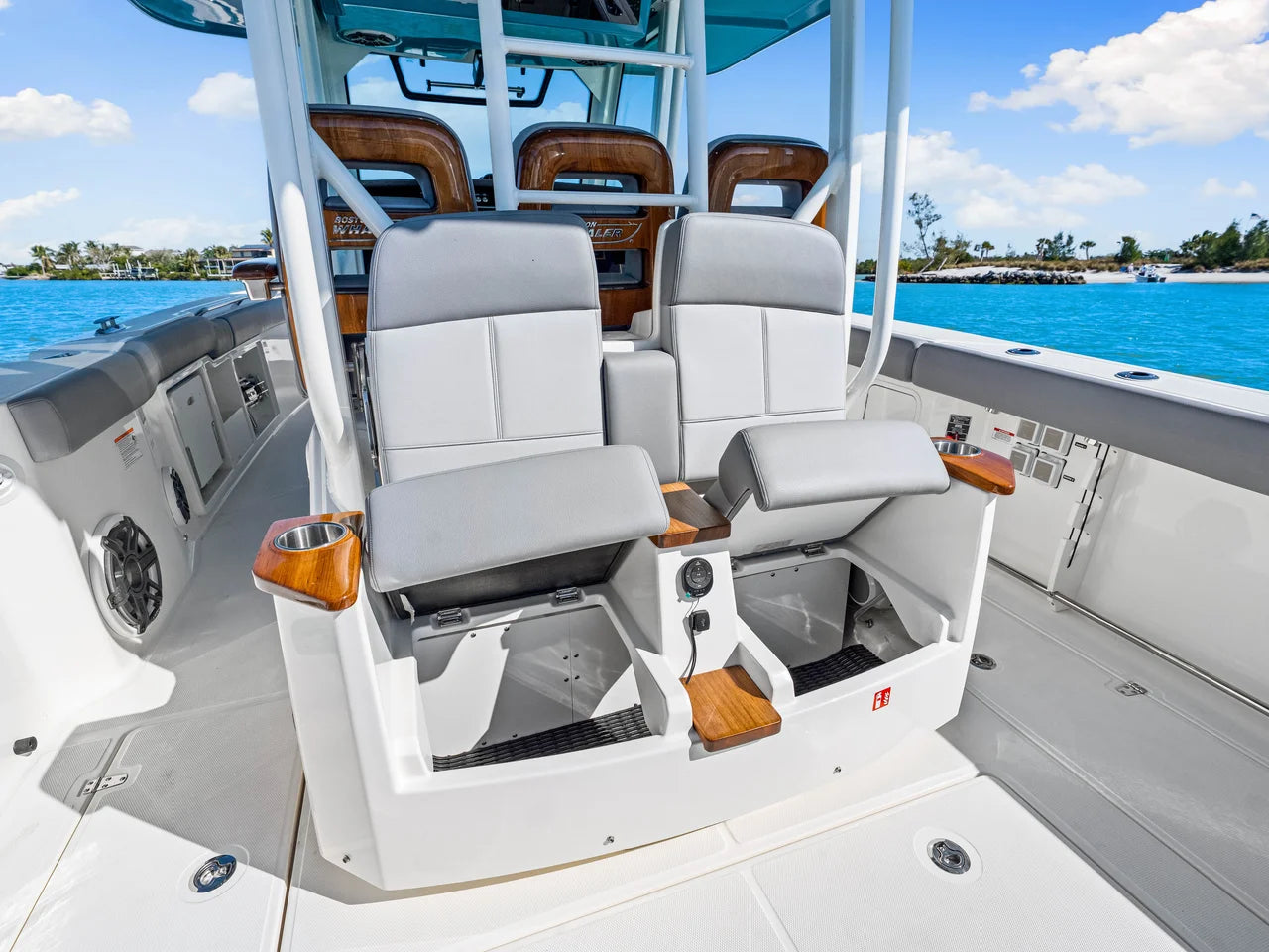 2026 Boston Whaler 360 Outrage 36.0 feet, Clearwater, Florida #11