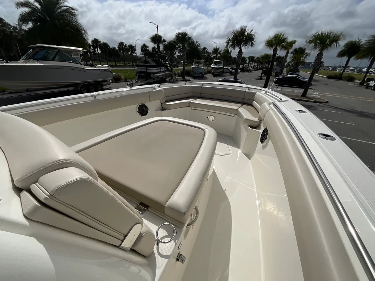 2026 Boston Whaler 330 Outrage 33.0 feet, Clearwater, Florida #20