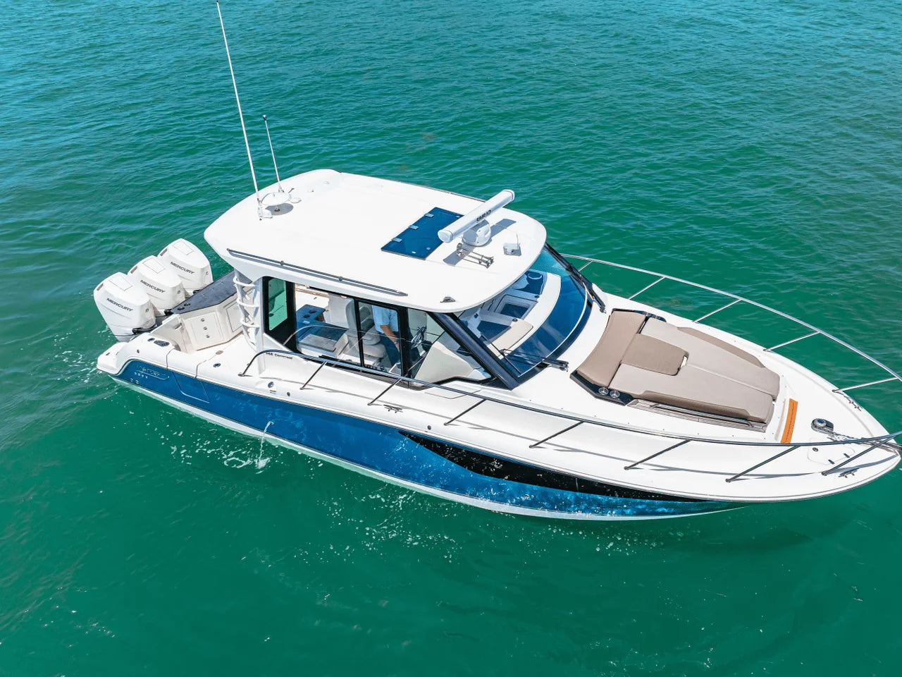 2025 Boston Whaler 365 Conquest 36.0 feet, Clearwater, Florida #12