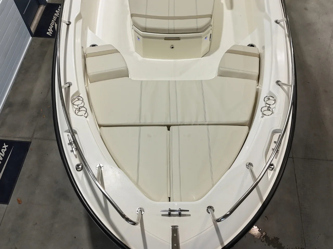 2026 Boston Whaler 250 Dauntless 25.0 feet, Clearwater, Florida #20