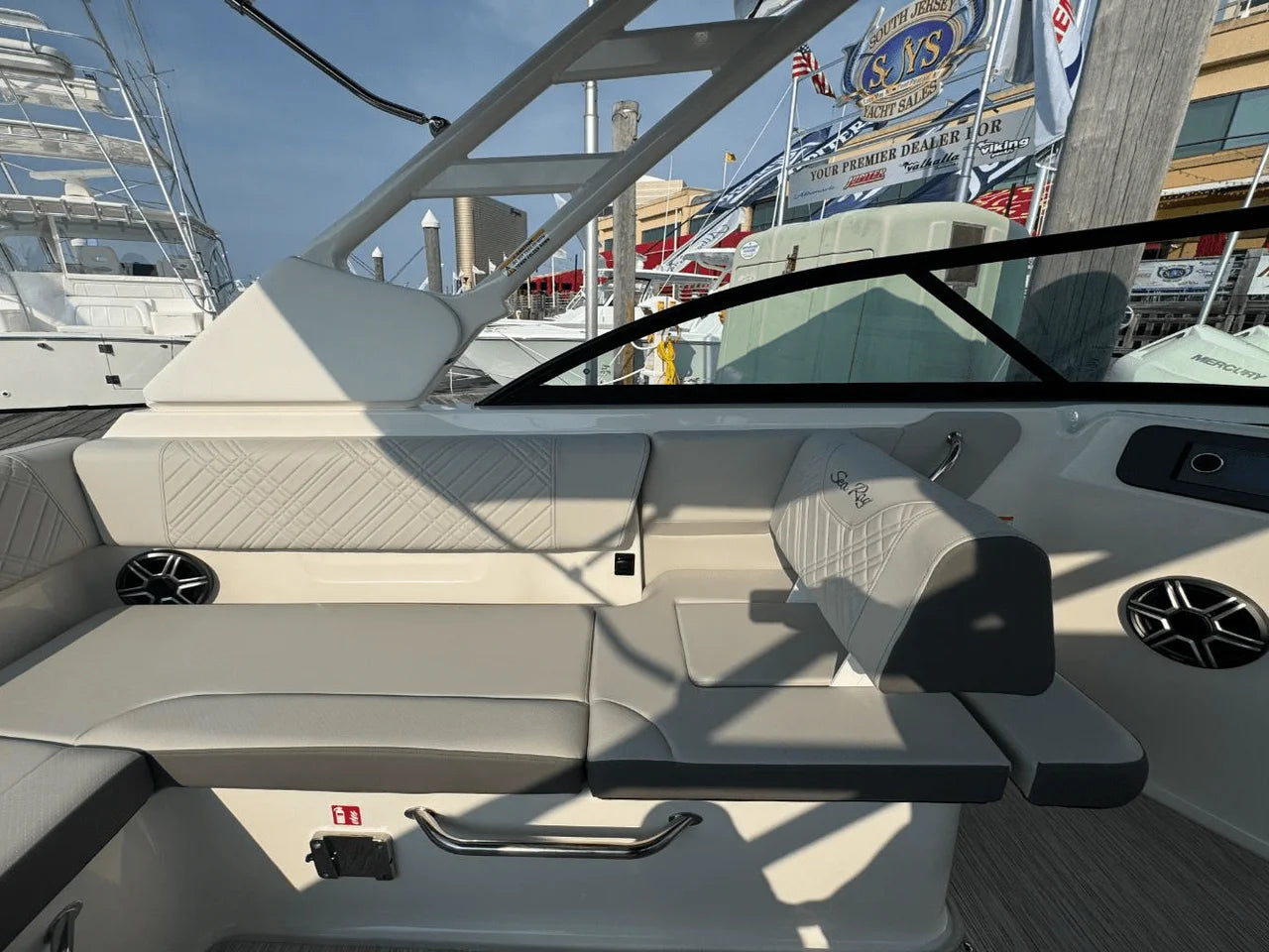 2026 Sea Ray SDX 230 Outboard 23.0 feet, Clearwater, Florida #19