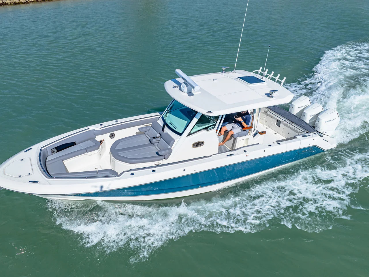 2026 Boston Whaler 360 Outrage 36.0 feet, Clearwater, Florida #60