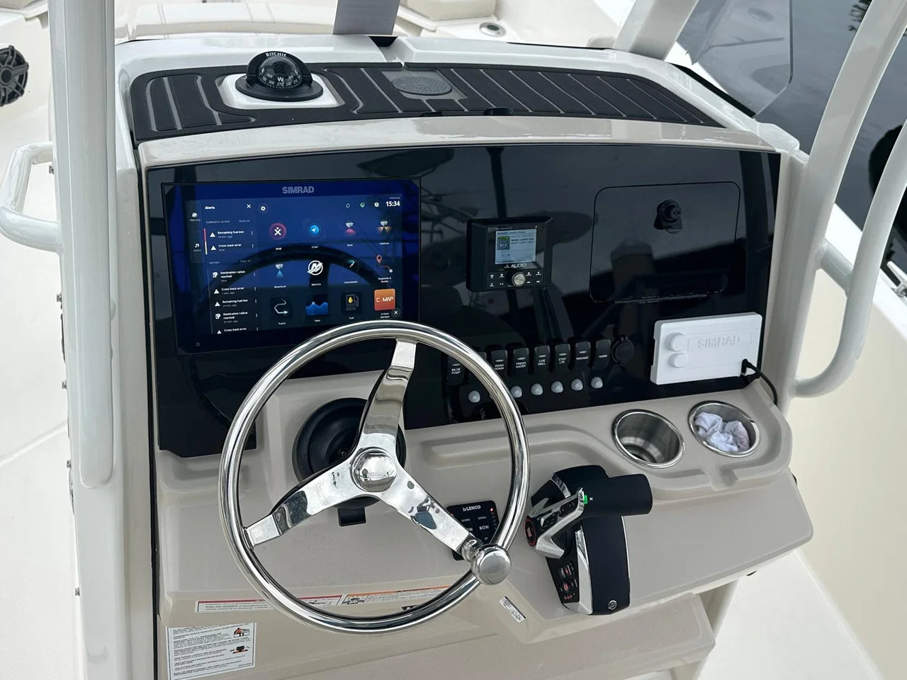 2026 Boston Whaler 250 Dauntless 25.0 feet, Clearwater, Florida #17