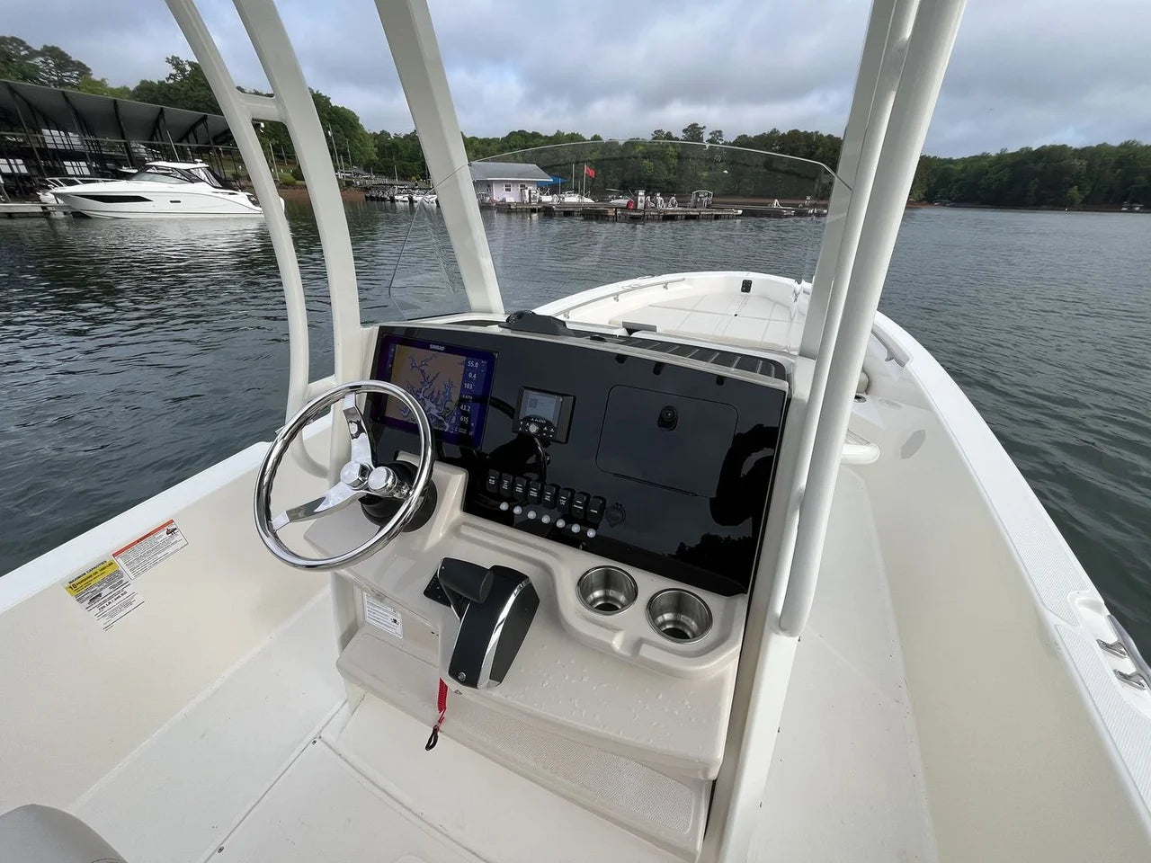 2026 Boston Whaler 250 Dauntless 25.0 feet, Clearwater, Florida #12