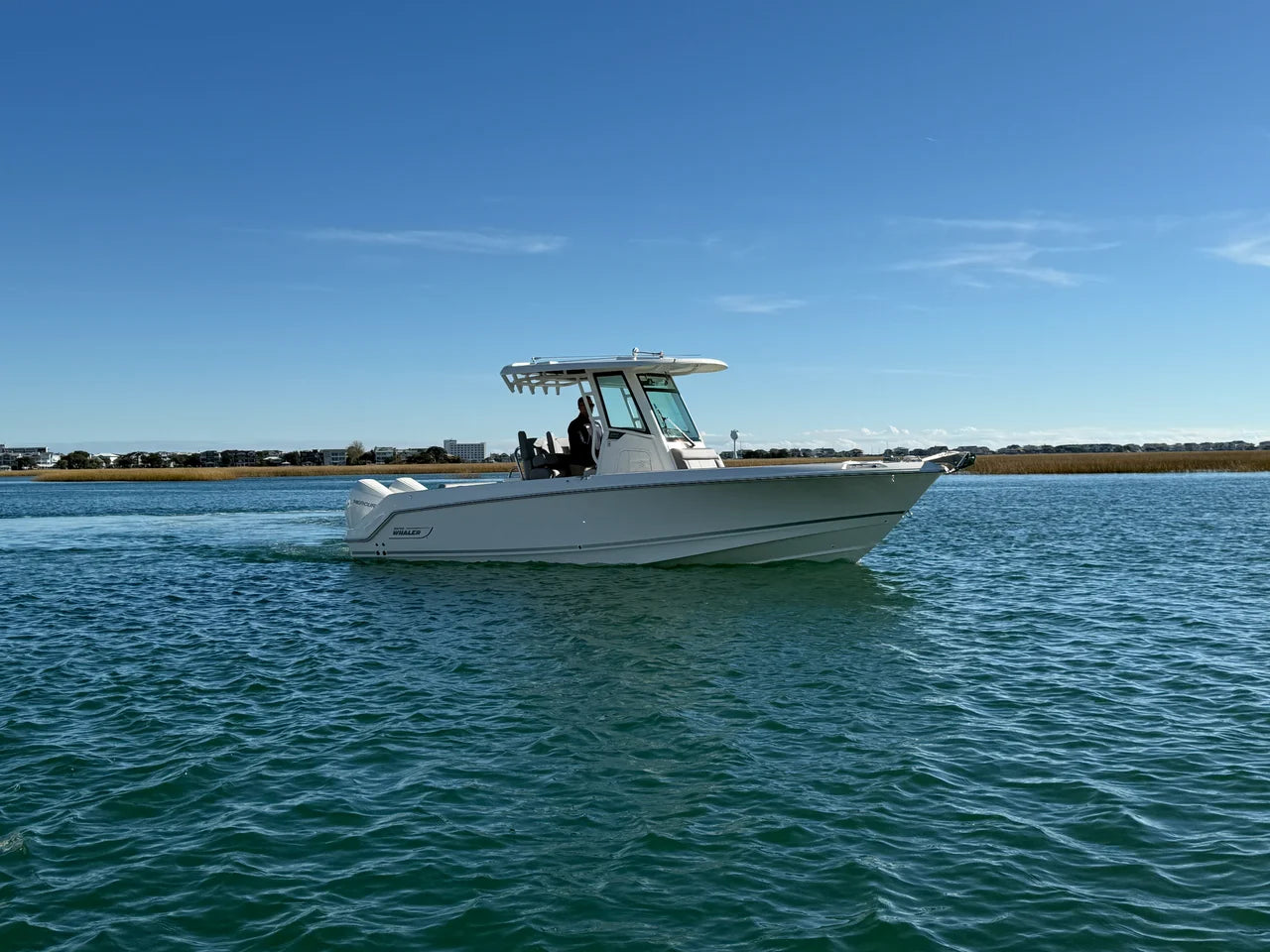 2026 Boston Whaler 250 Outrage 25.0 feet, Clearwater, Florida #1