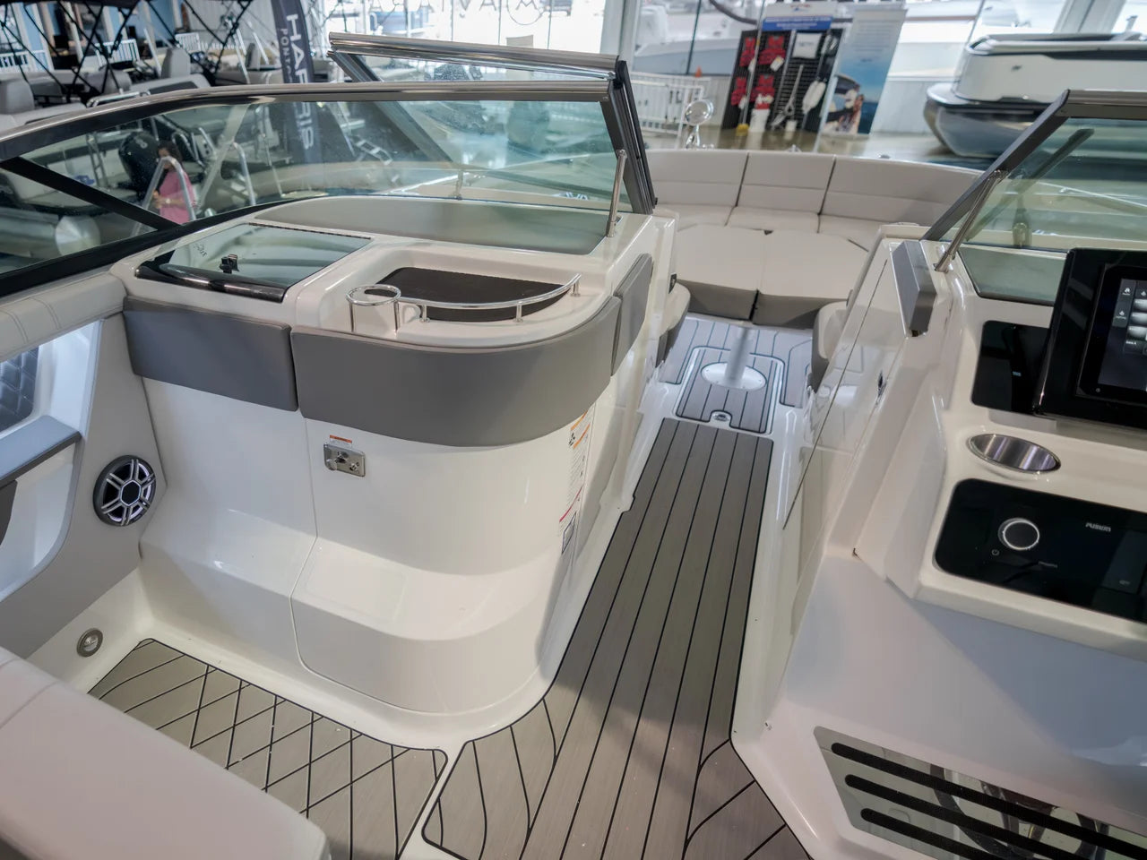 2026 Sea Ray SLX 310 Outboard 31.0 feet, Clearwater, Florida #24