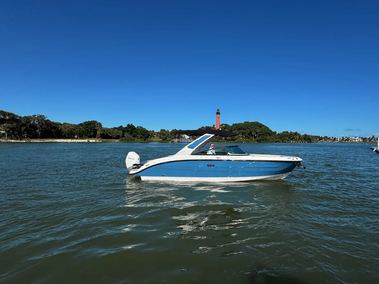 2026 Sea Ray SDX 270 Outboard 27.0 feet, Clearwater, Florida #2