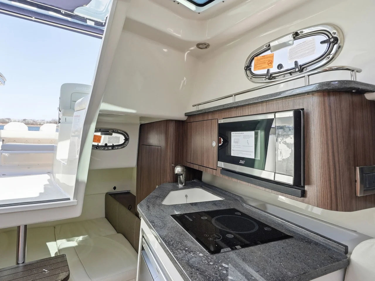 2026 Boston Whaler 285 Conquest 28.0 feet, Clearwater, Florida #34