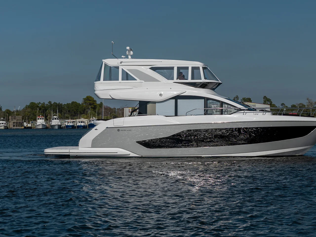 2026 Cruisers Yachts 57 FLY 57.0 feet, Clearwater, Florida #6