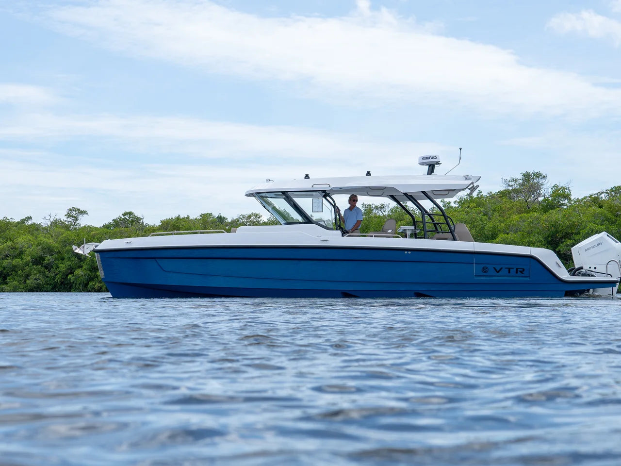 2026 Cruisers Yachts 38 VTR 38.0 feet, Clearwater, Florida #42