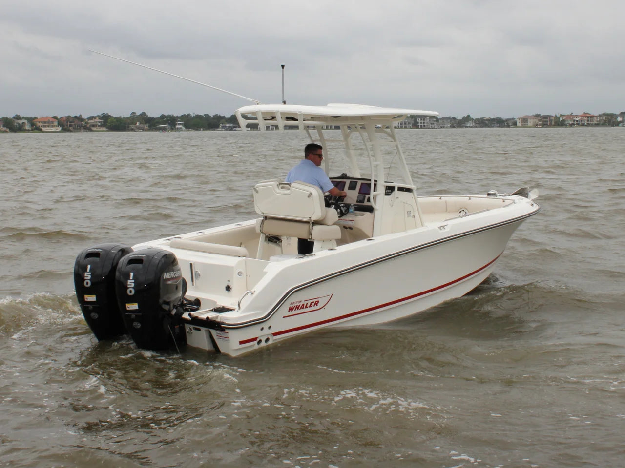 2026 Boston Whaler 230 Outrage 23.0 feet, Clearwater, Florida #9