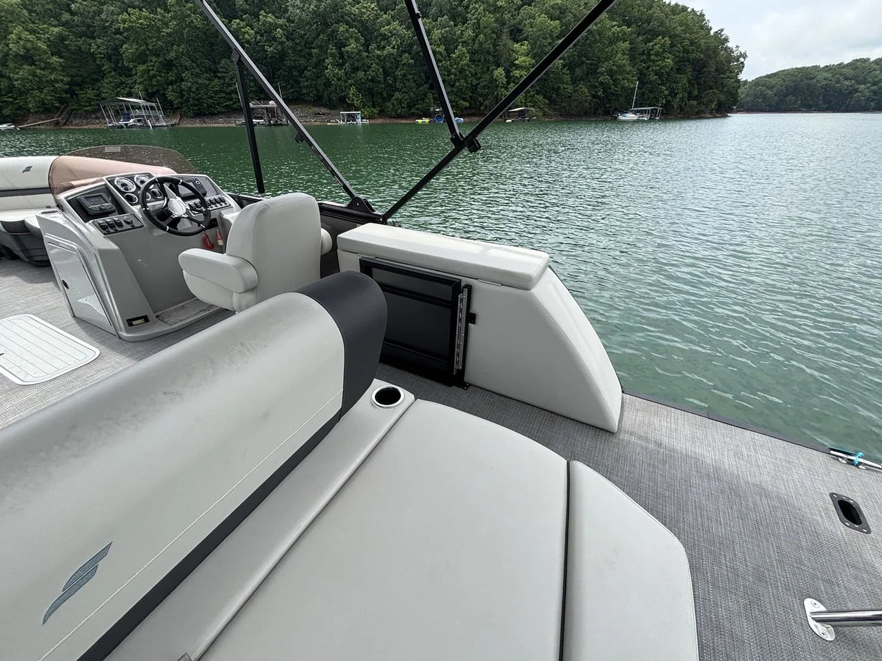 2025 Starcraft EXS 3 Q DH 23.0 feet, Clearwater, Florida #1