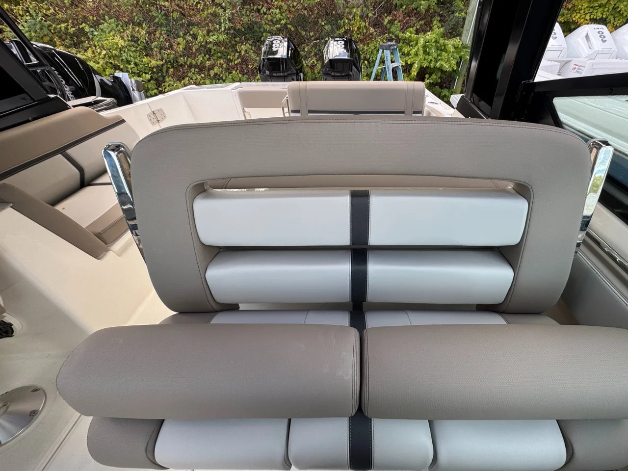 2026 Boston Whaler 330 Vantage 33.0 feet, Clearwater, Florida #14