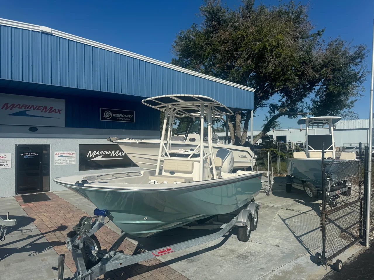 2026 Boston Whaler 190 Montauk 19.0 feet, Clearwater, Florida #3