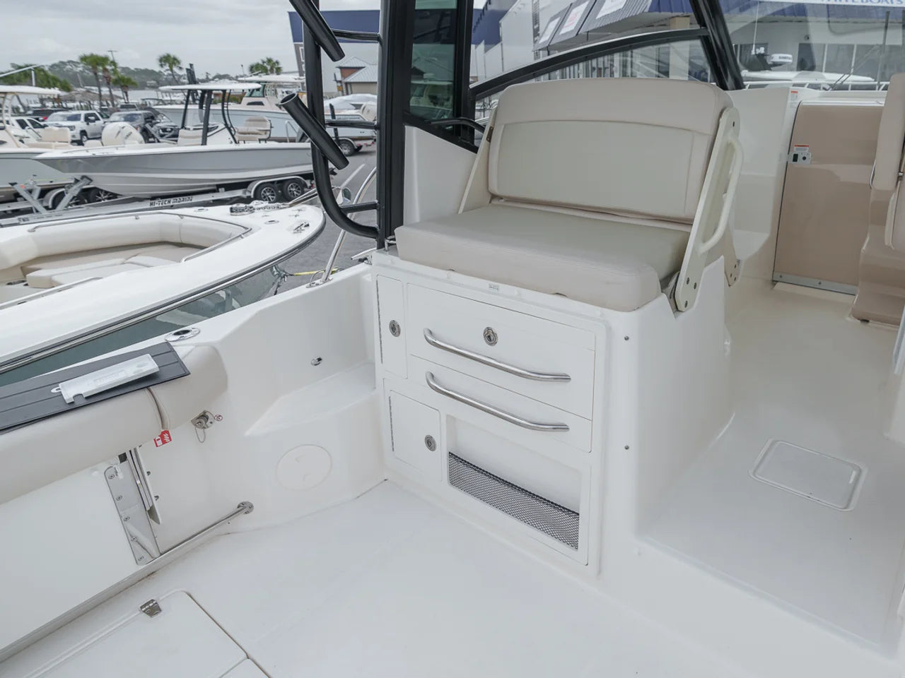 2026 Boston Whaler 325 Conquest 32.0 feet, Clearwater, Florida #51