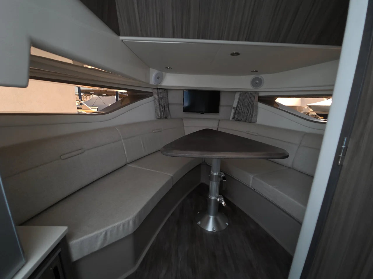 2026 Sea Ray Sundancer 320 Outboard 32.0 feet, Clearwater, Florida #28