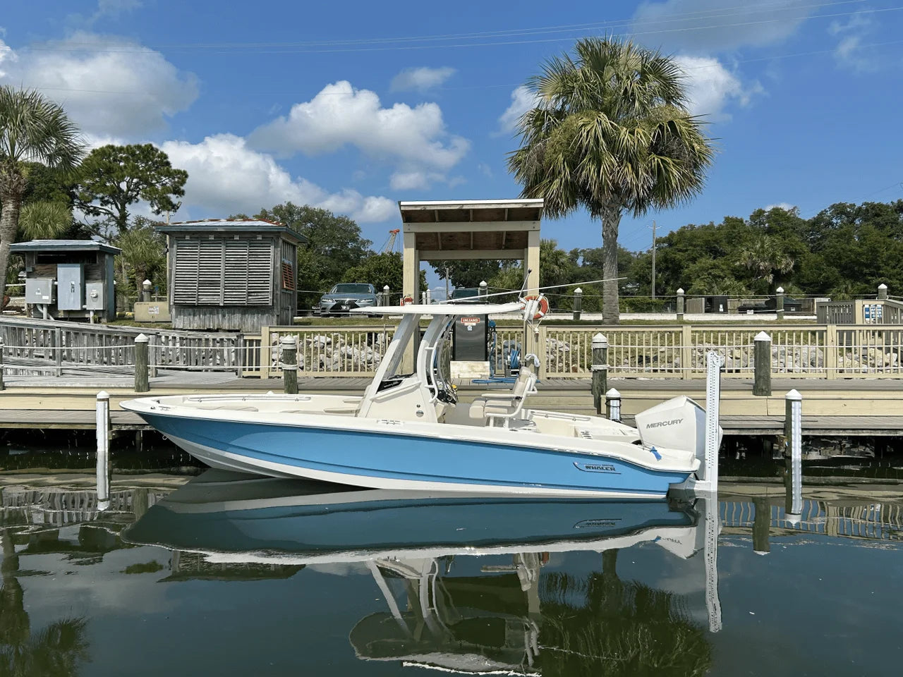2026 Boston Whaler 220 Dauntless 22.0 feet, Clearwater, Florida #1