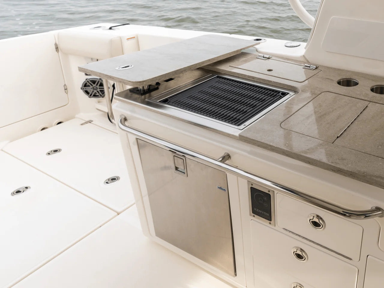 2026 Boston Whaler 380 Realm 38.0 feet, Clearwater, Florida #93