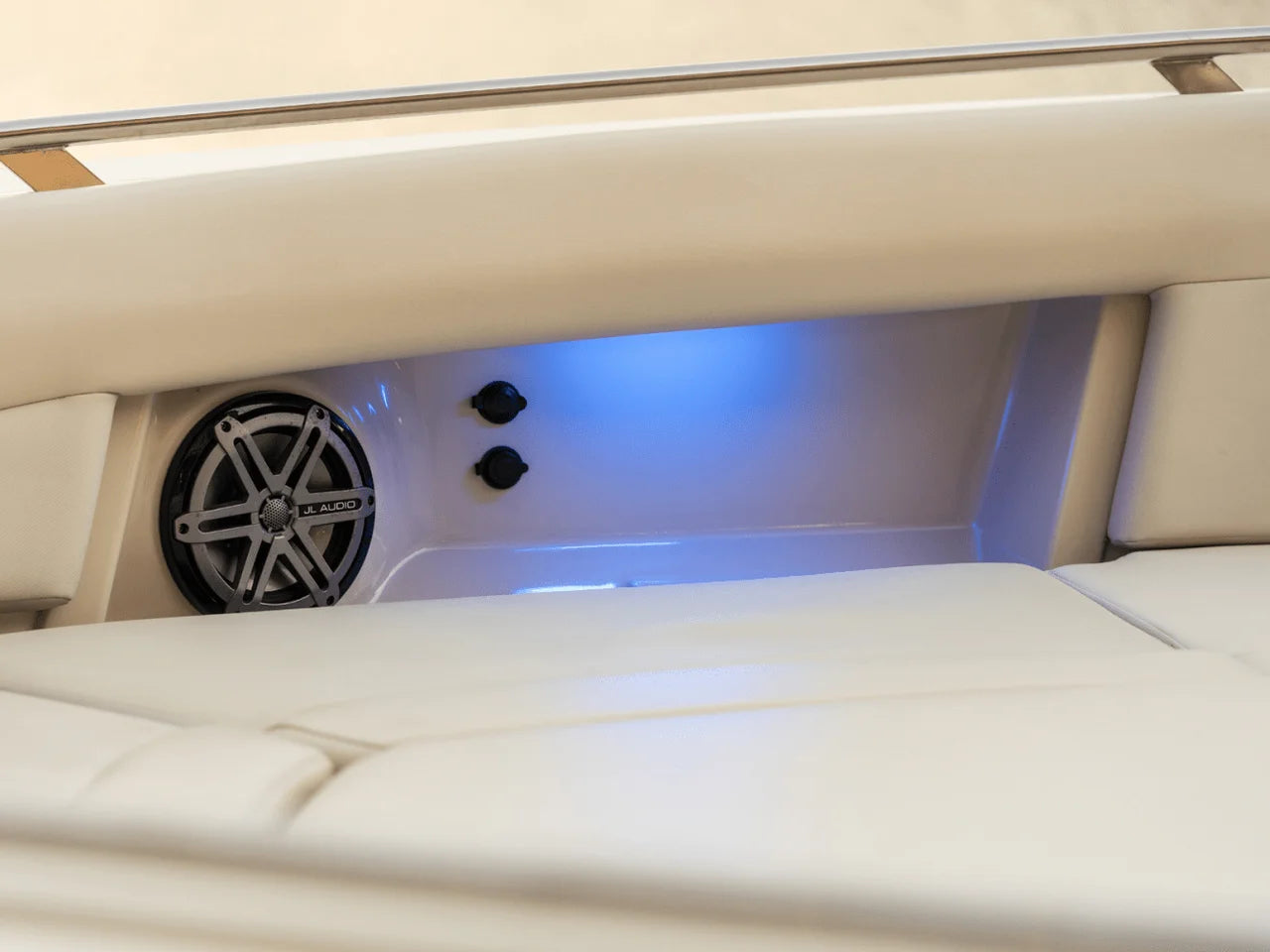2026 Boston Whaler 380 Realm 38.0 feet, Clearwater, Florida #43