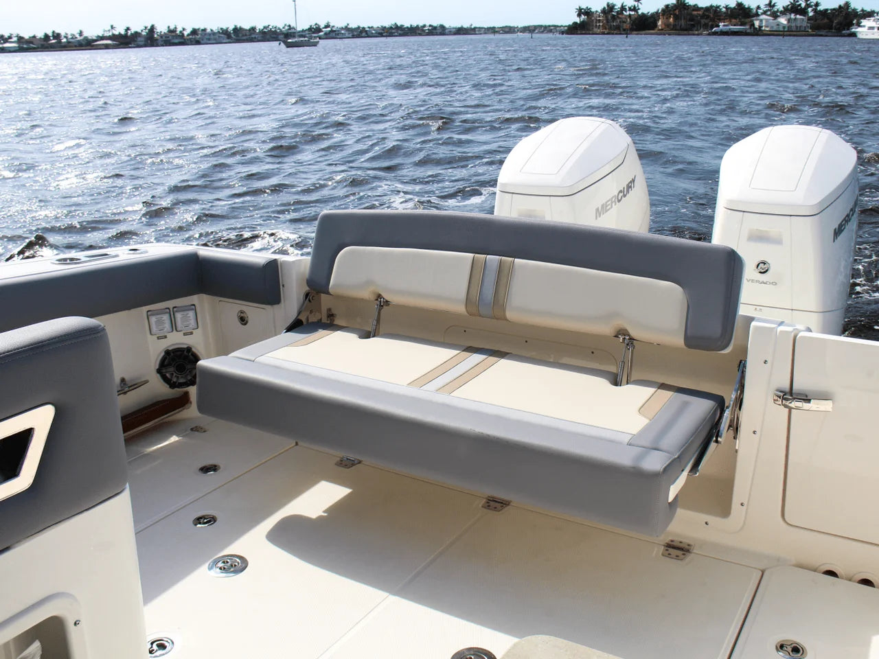 2025 Boston Whaler 380 Realm 38.0 feet, Clearwater, Florida #16