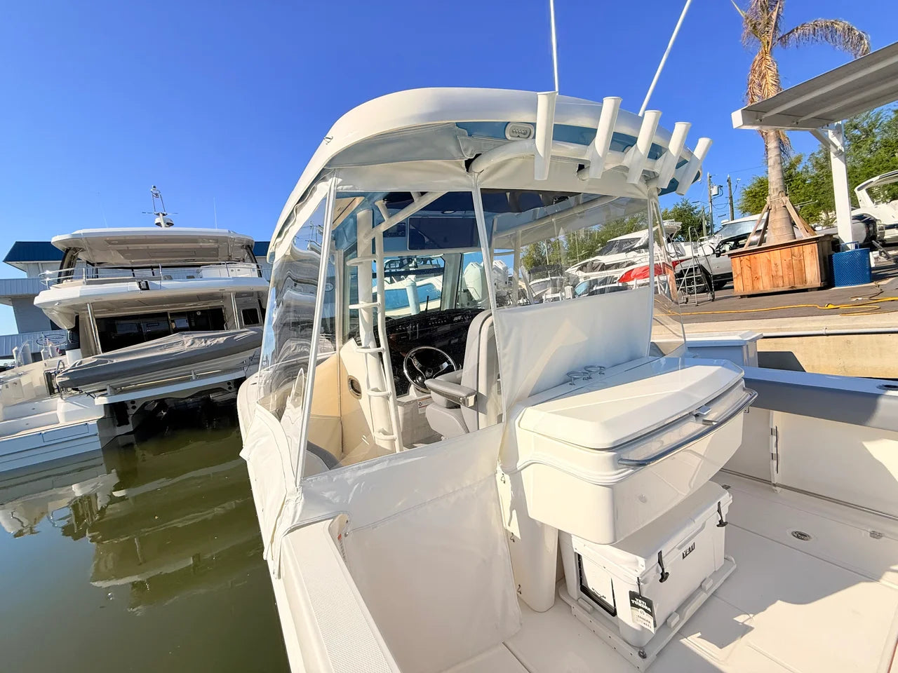 2026 Boston Whaler 330 Outrage 33.0 feet, Clearwater, Florida #33