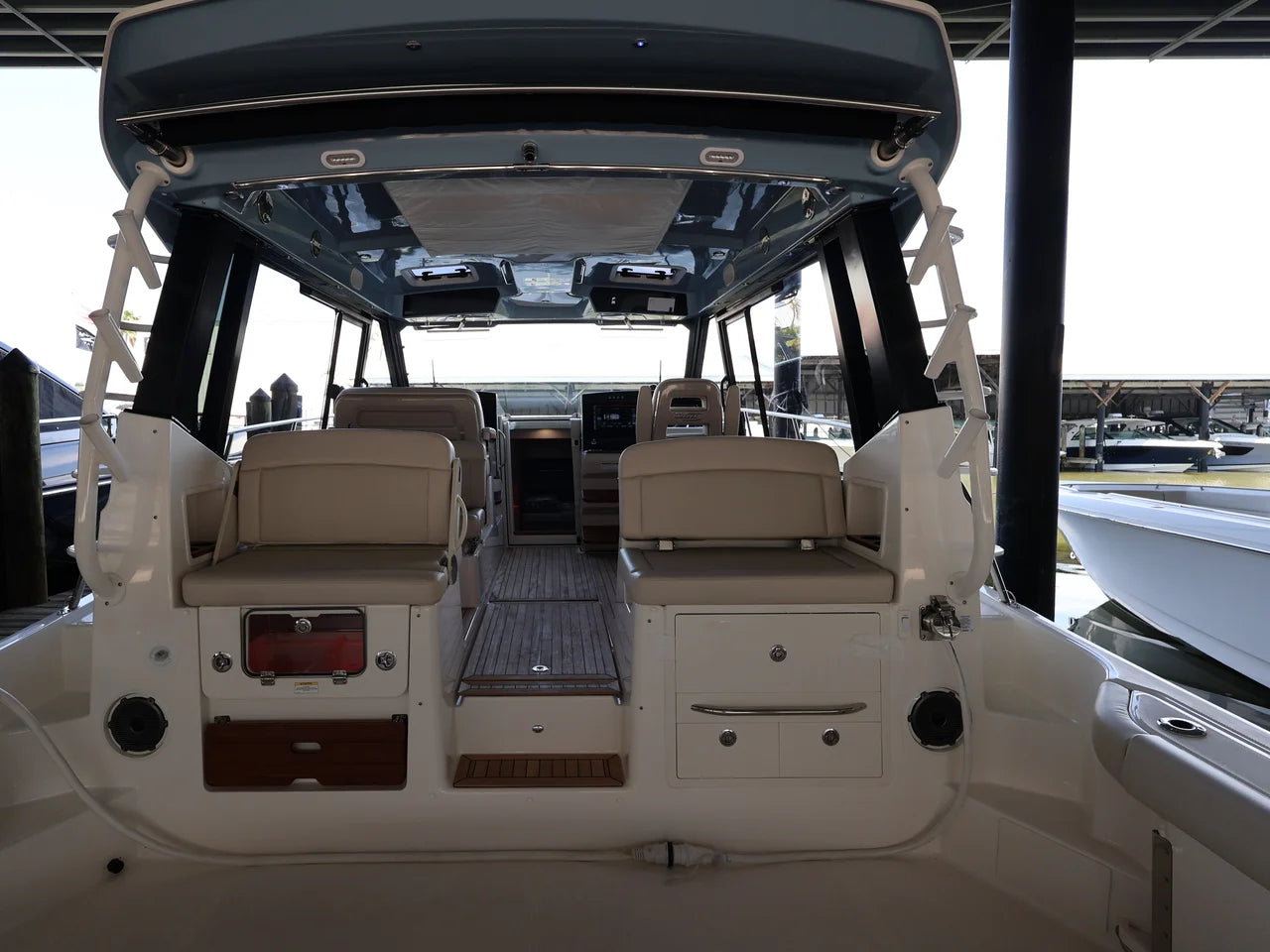 2026 Boston Whaler 405 Conquest 40.0 feet, Clearwater, Florida #25