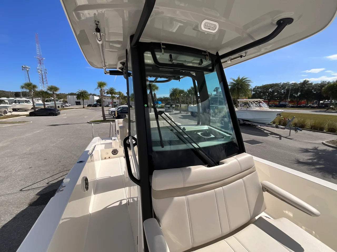 2026 Boston Whaler 280 Dauntless 28.0 feet, Clearwater, Florida #15