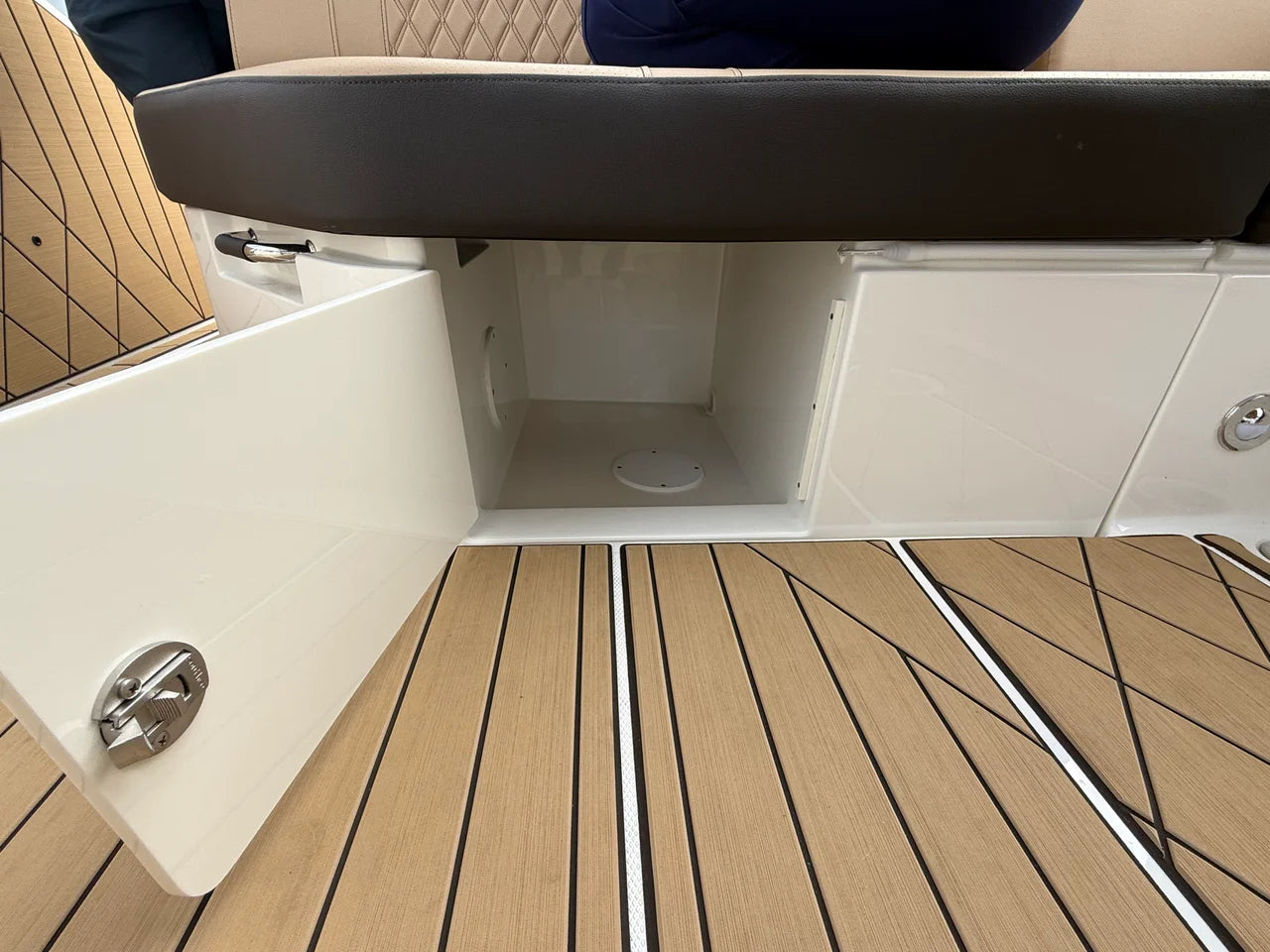 2026 Sea Ray SLX 400 Outboard 40.0 feet, Clearwater, Florida #28