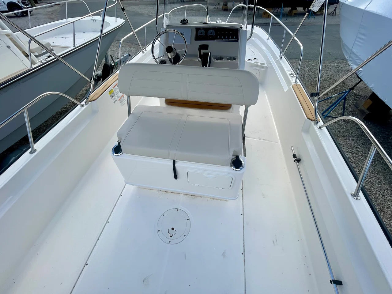 2026 Boston Whaler 210 Montauk 21.0 feet, Clearwater, Florida #6