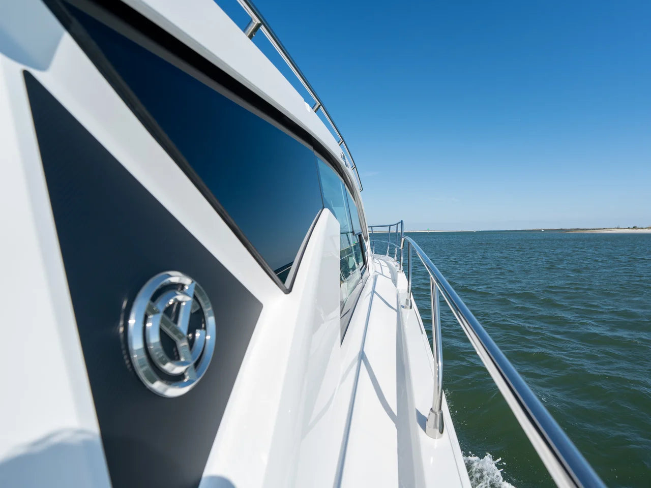 2026 Cruisers Yachts 42 Cantius 42.0 feet, Clearwater, Florida #34