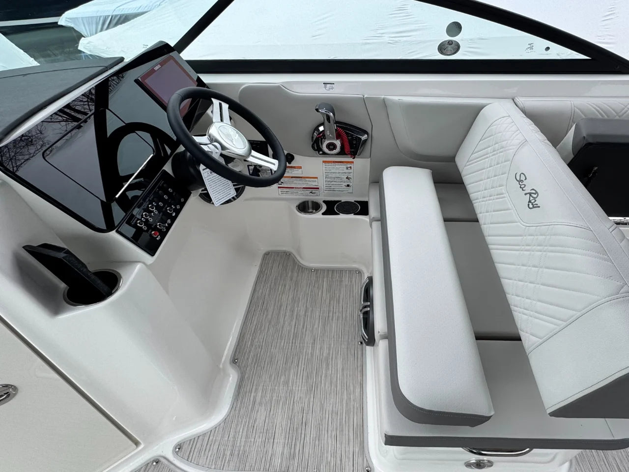 2026 Sea Ray SDX 250 Outboard 25.0 feet, Clearwater, Florida #23