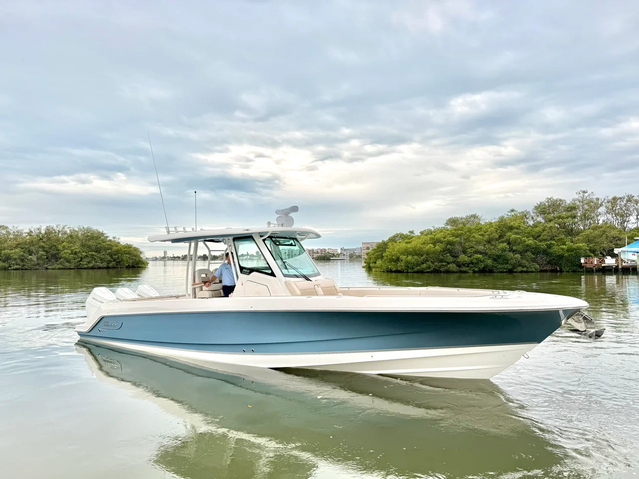 2026 Boston Whaler 360 Outrage 36.0 feet, Clearwater, Florida #9