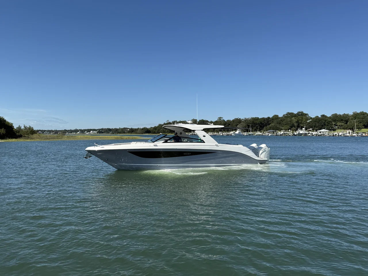 2026 Sea Ray SLX 400 Outboard 40.0 feet, Clearwater, Florida #1