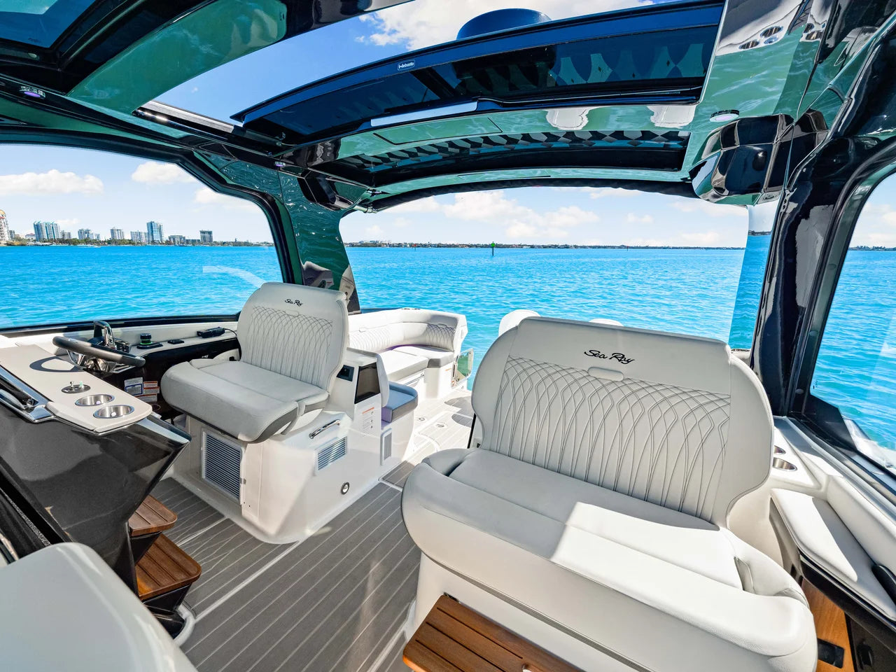 2026 Sea Ray Sundancer 370 Outboard 37.0 feet, Clearwater, Florida #49