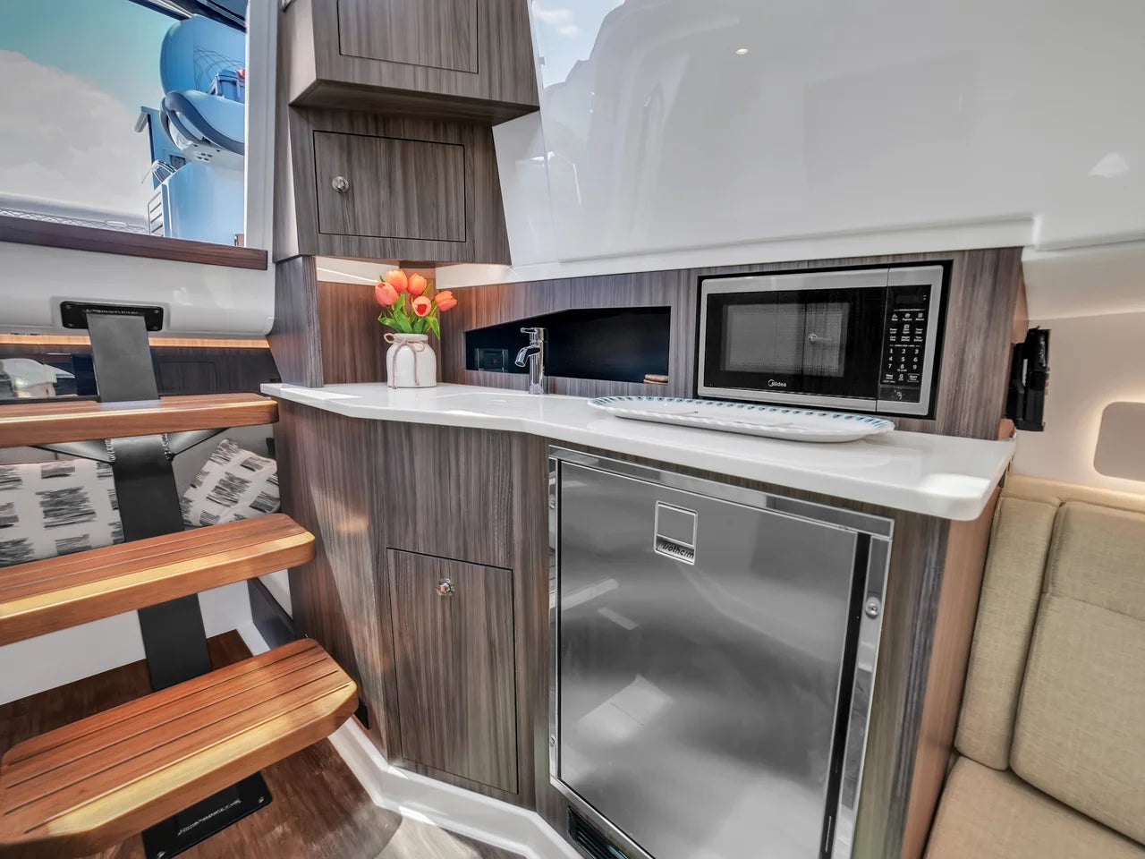 2026 Sea Ray Sundancer 370 Outboard 37.0 feet, Clearwater, Florida #31