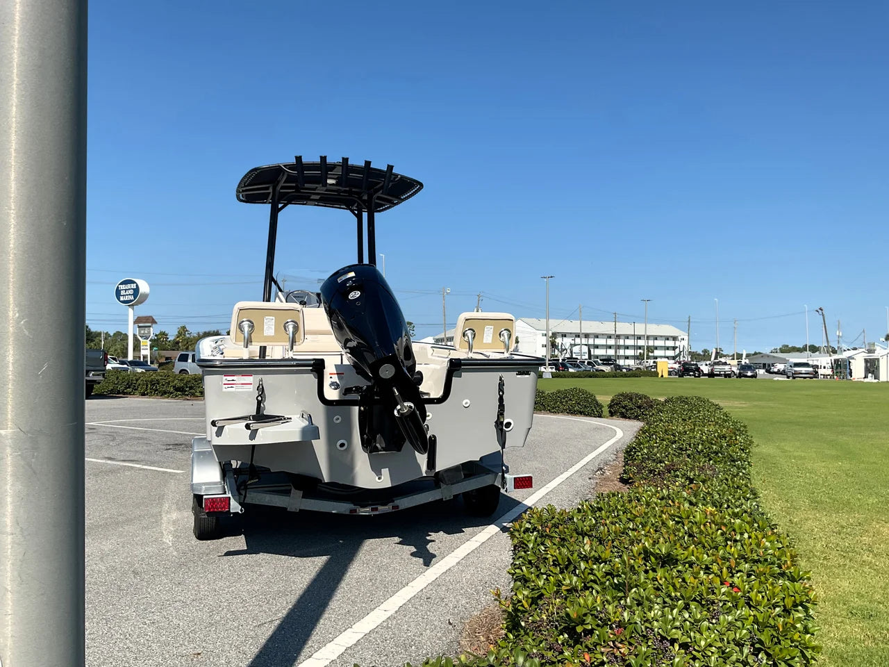 2026 Boston Whaler 190 Montauk 19.0 feet, Clearwater, Florida #8