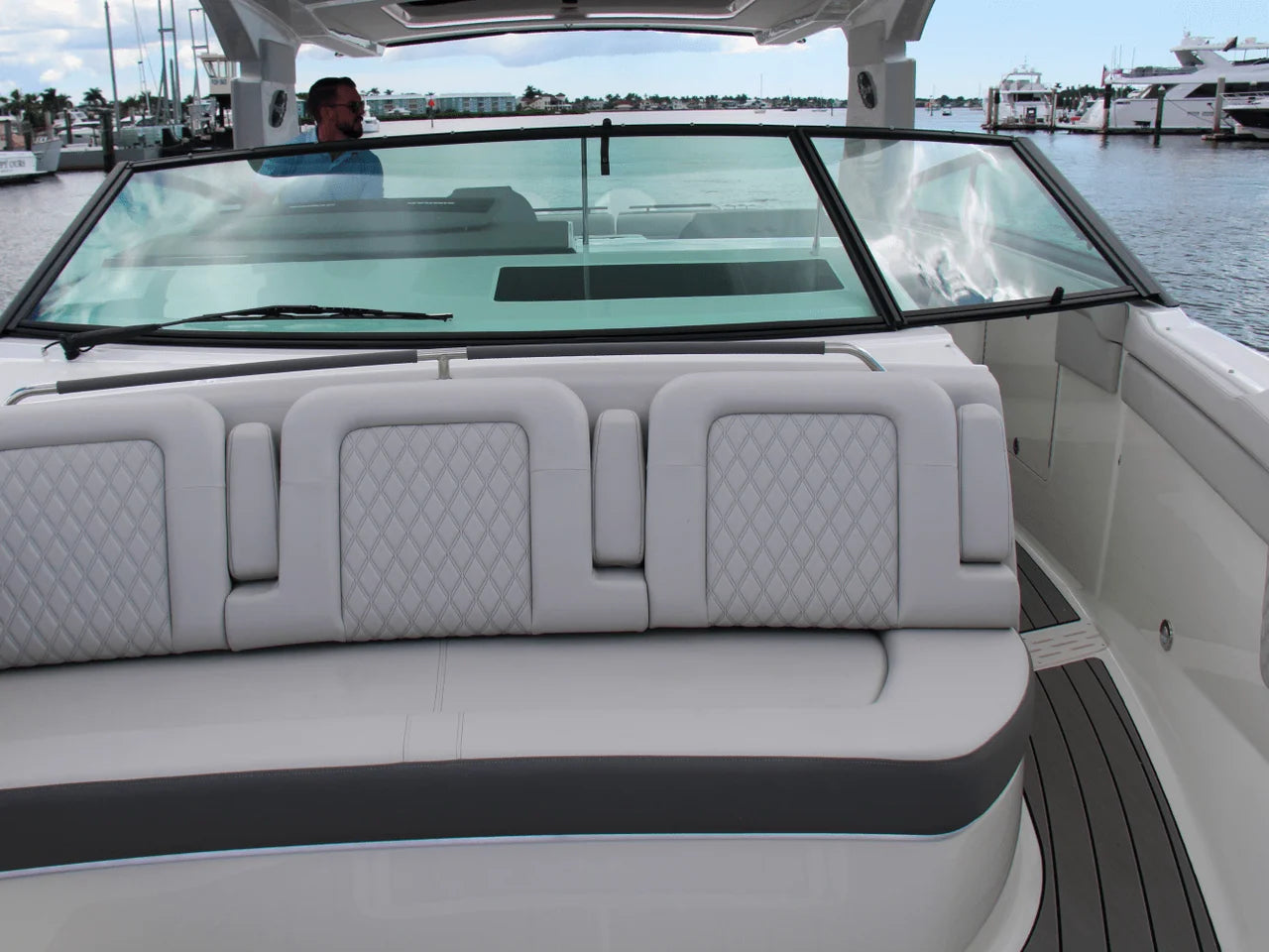 2025 Sea Ray SLX 400 Outboard 40.0 feet, Clearwater, Florida #46