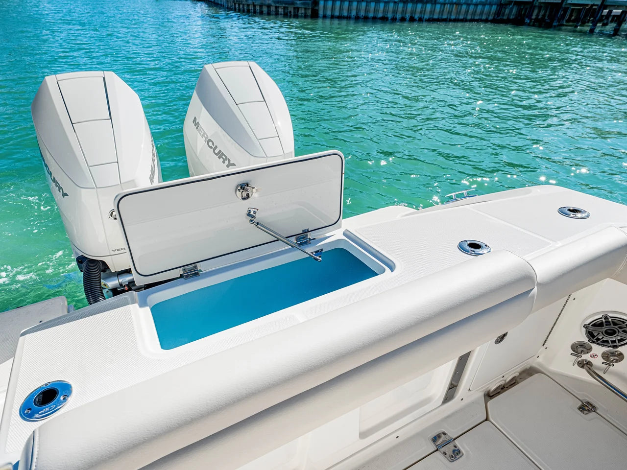 2026 Boston Whaler 330 Outrage 33.0 feet, Clearwater, Florida #26