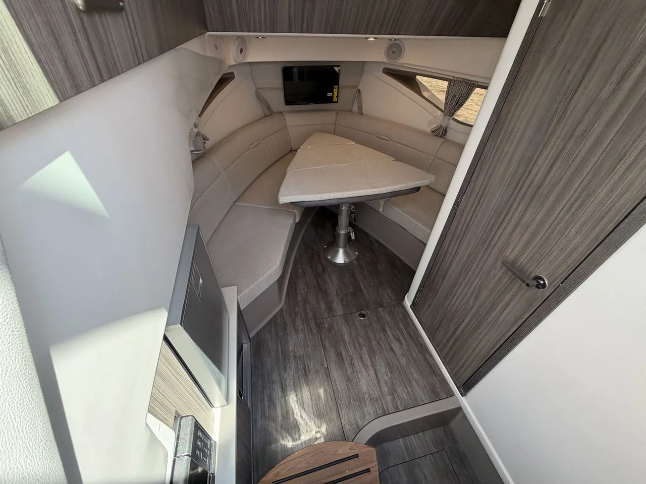 2026 Sea Ray Sundancer 320 Outboard 32.0 feet, Clearwater, Florida #64
