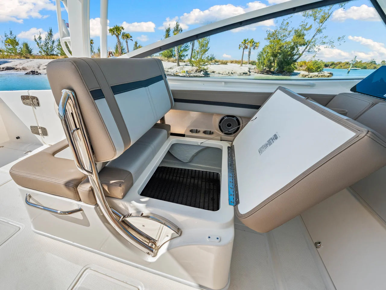 2026 Boston Whaler 280 Vantage 28.0 feet, Clearwater, Florida #70