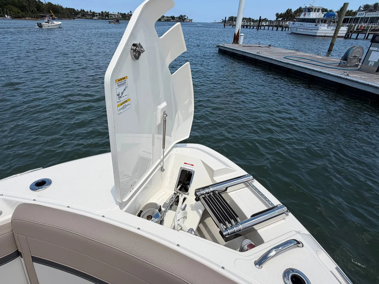 2026 Boston Whaler 280 Vantage 28.0 feet, Clearwater, Florida #32