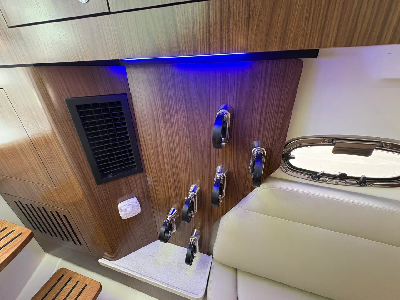 2026 Boston Whaler 380 Outrage 38.0 feet, Clearwater, Florida #47