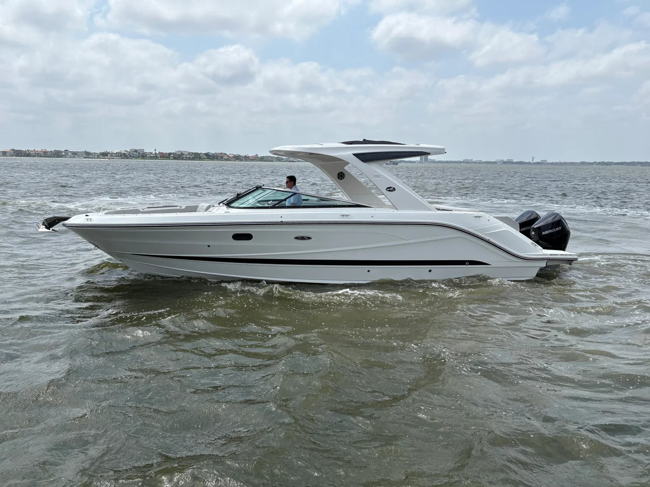 2026 Sea Ray SLX 310 Outboard 31.0 feet, Clearwater, Florida #1