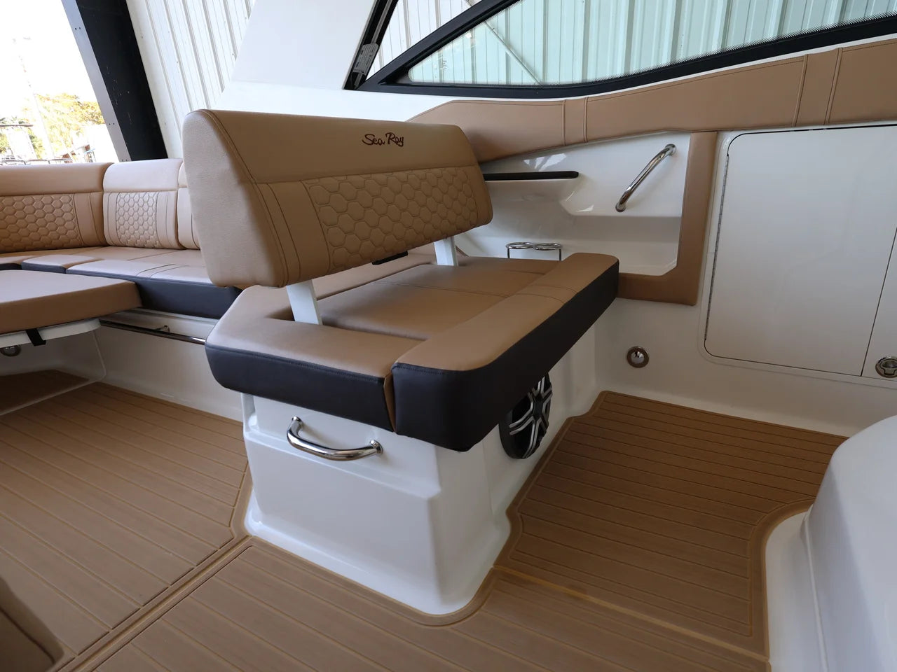 2026 Sea Ray Sundancer 320 Outboard 32.0 feet, Clearwater, Florida #17
