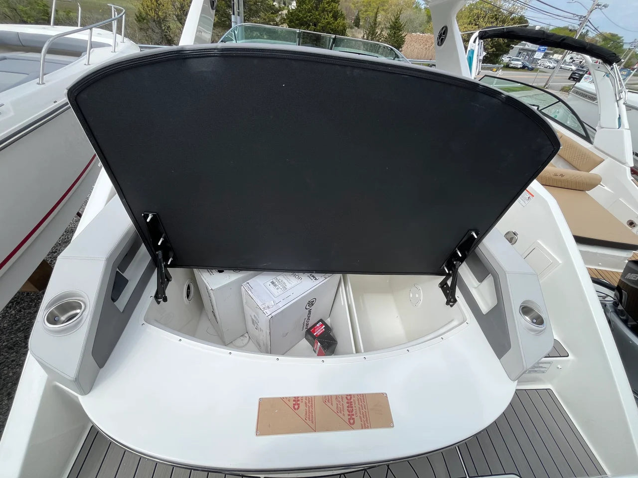 2026 Sea Ray SLX 310 Outboard 31.0 feet, Clearwater, Florida #5
