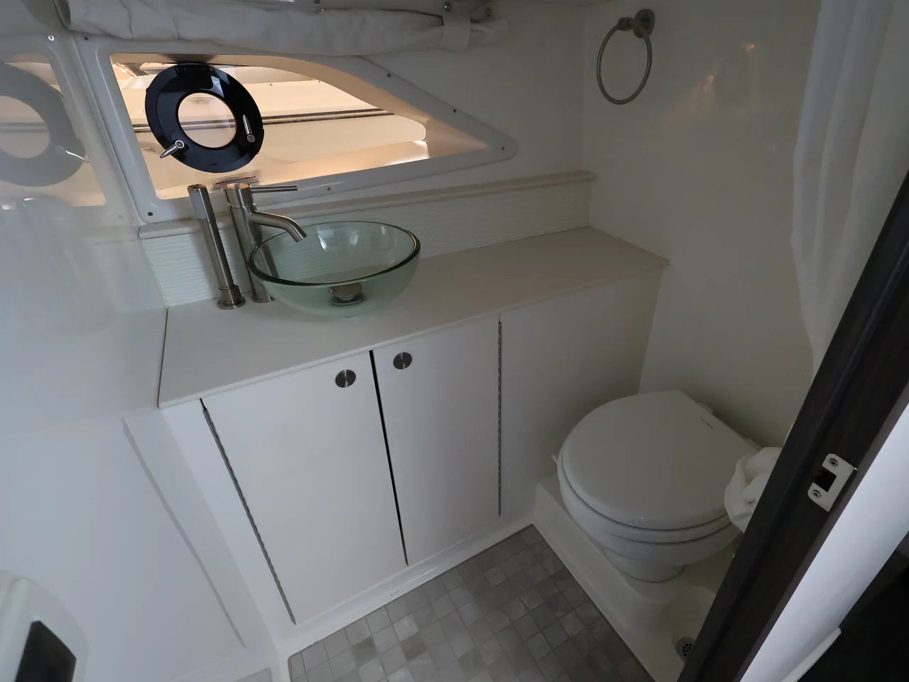 2026 Sea Ray Sundancer 320 Outboard 32.0 feet, Clearwater, Florida #33