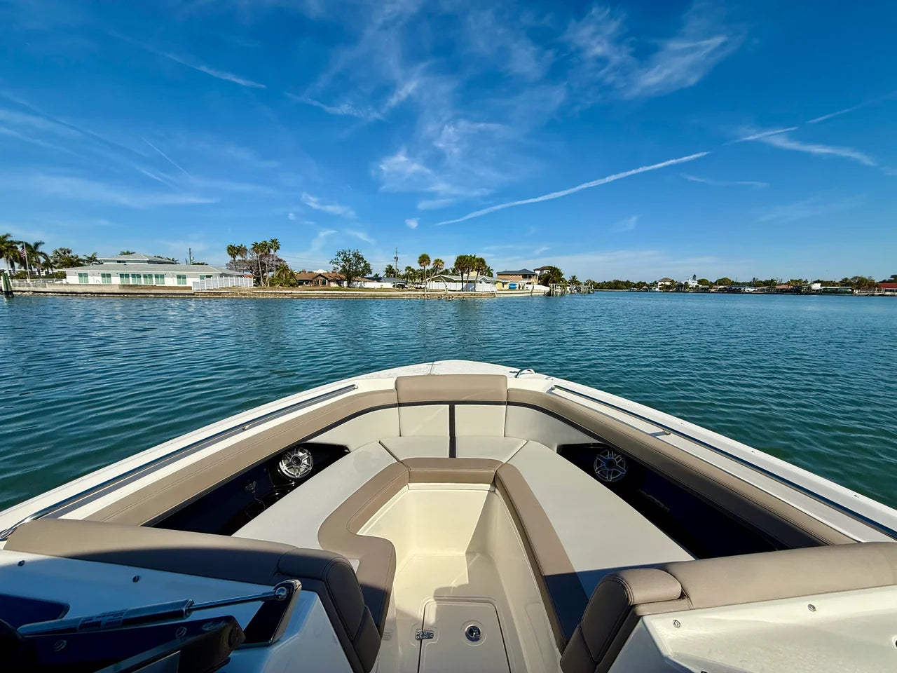 2026 Boston Whaler 330 Vantage 33.0 feet, Clearwater, Florida #60